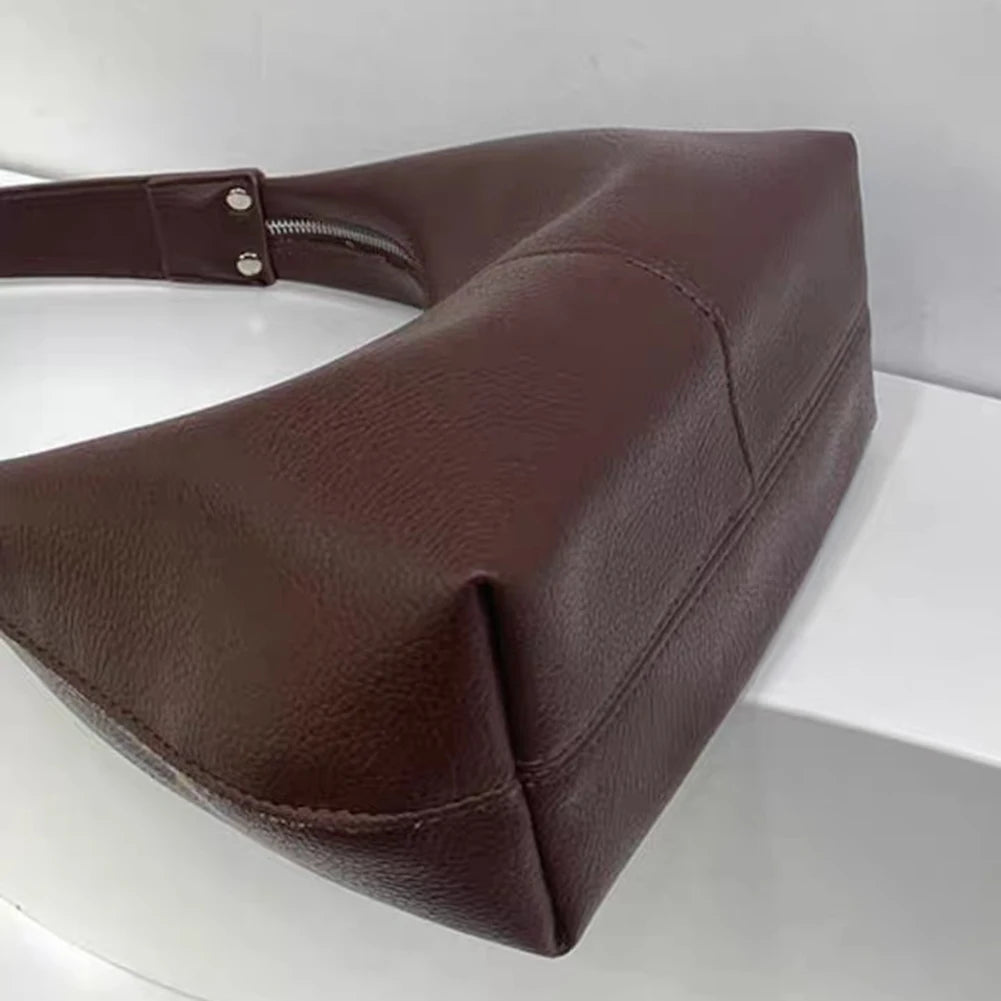 Stylish Hobo Clutch Shoulder Bag | Versatile & Lightweight Design